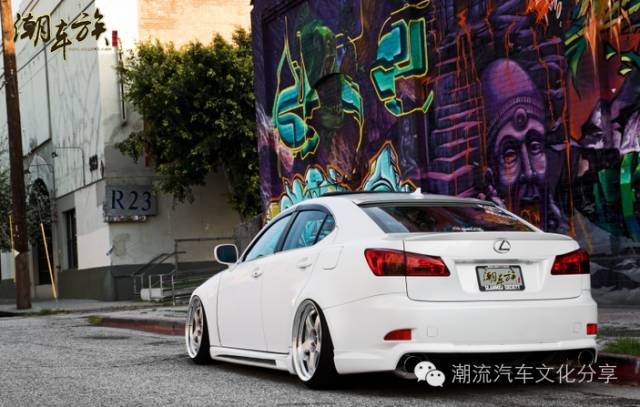 不怕流氓有辆车就怕流氓开着LesuxIS