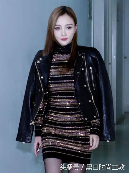 明星穿羊绒大衣戴围巾,juicycouture衣服哪些明星穿