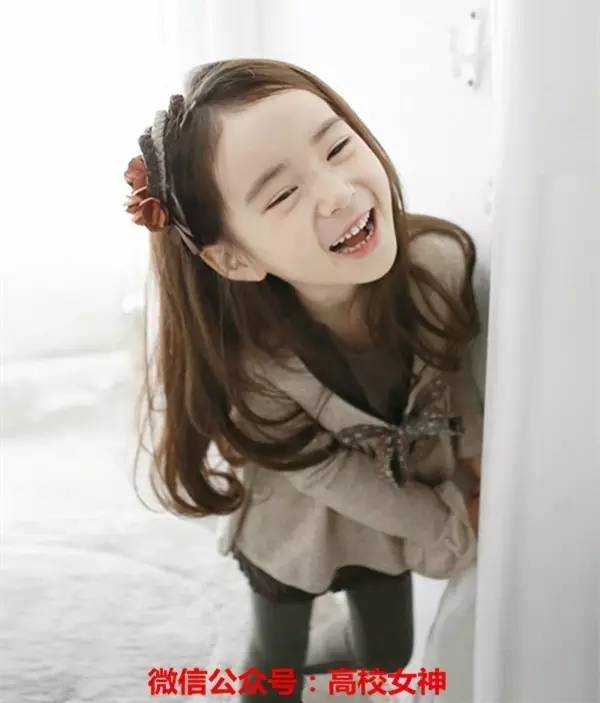 林允儿以前到现在的变化,林允儿早期的视频