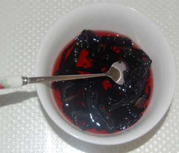 小时候，就是这几分钱的草药治好了姐姐的烧伤