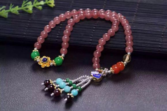 草莓晶的作用与功效,草莓晶的功效和寓意