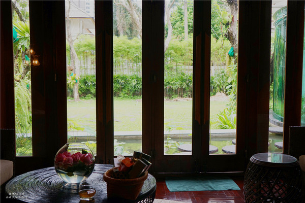 在泰国做spa享受生活的句子,泰国小姐姐体验做spa