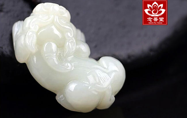 玉貔貅吊坠真品招财进宝,玉貔貅吊坠保值吗