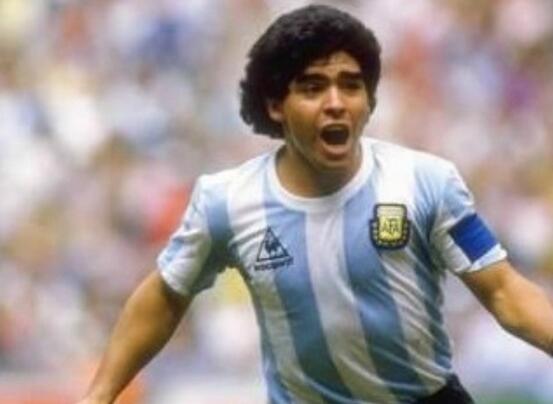 在中国影响力最大的十大足坛巨星老马齐祖无缘前三