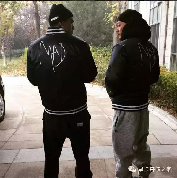 余文乐丨玩车玩表还超爱晒鞋这样的老公请给我来一打