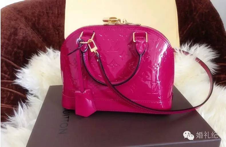 婚包一定要红色的吗,婚包可以选择其他颜色吗