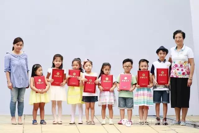 新蒙迪欧重庆时装周：携手重庆时装周捕捉童趣之美