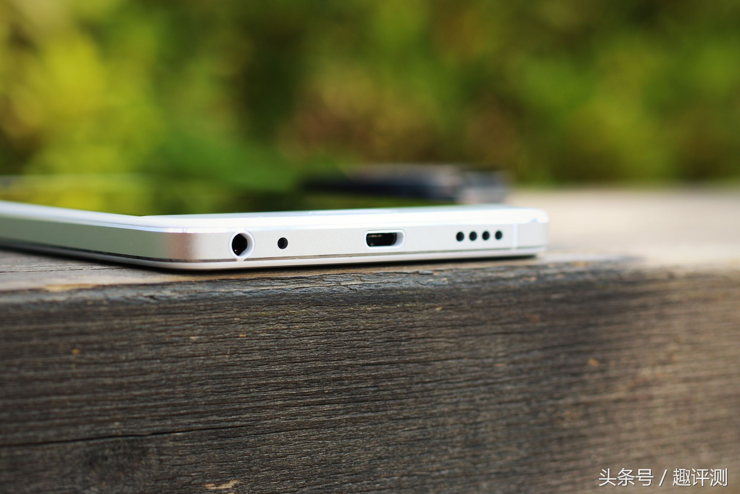 魅族u20和魅蓝5,魅族u20跟魅蓝6