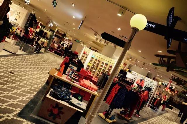 长宁适合年轻人的商场,长宁商业街区步行街