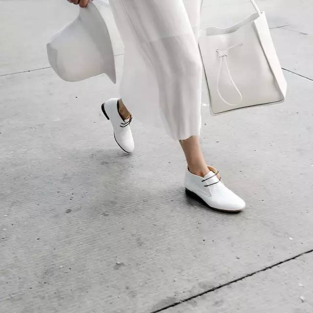 今年秋冬大牌出了哪些新包,各大牌发售新包