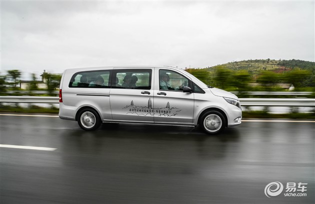 奔驰v长轴豪华版,长轴v级