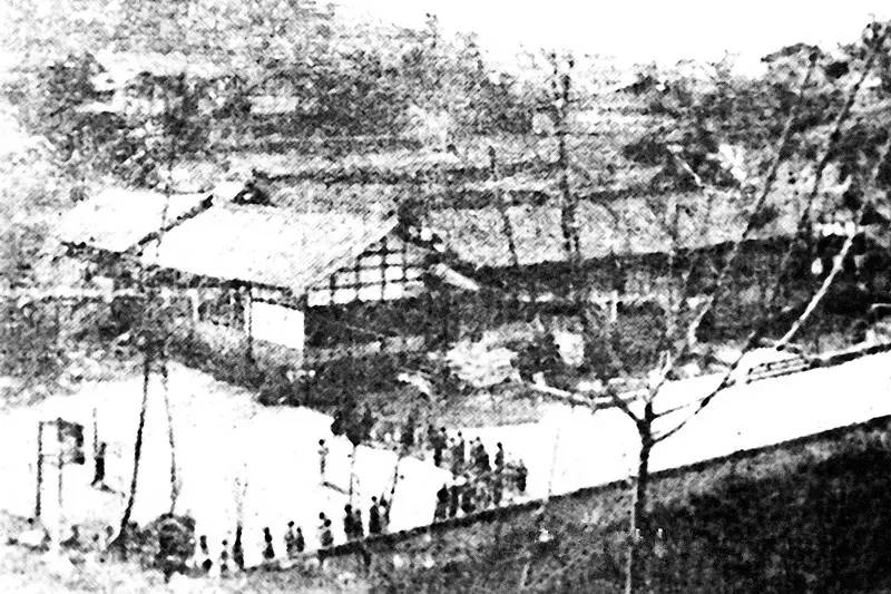 走进小学向着梦想出发,朝阳小学向快乐出发