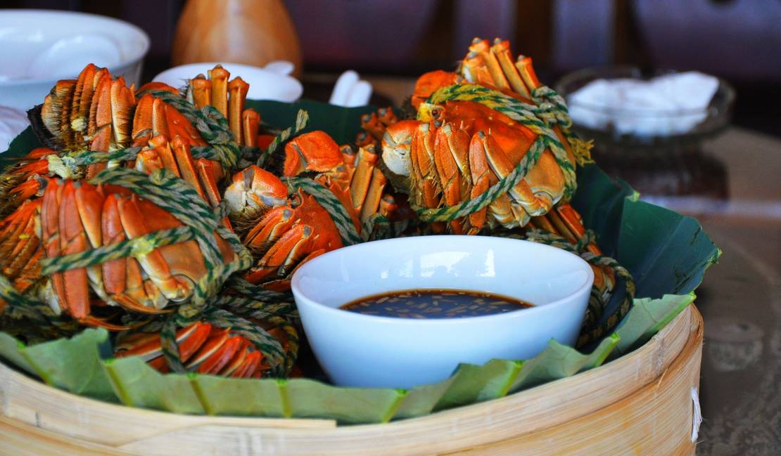 蟹姑娘阳澄湖,正经阳澄湖大闸蟹攻略