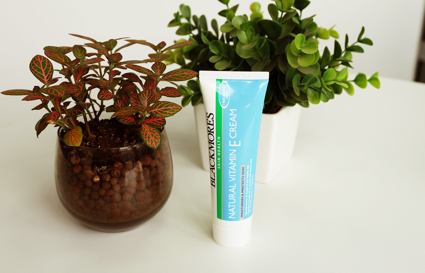 清爽不油腻的冬日护手霜,保湿又不油腻的护手霜