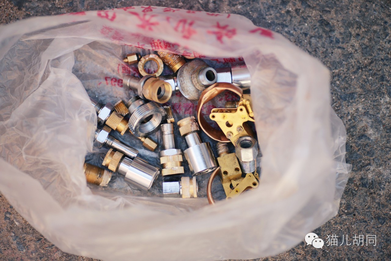 车棚放车,车棚躲雨冰雹