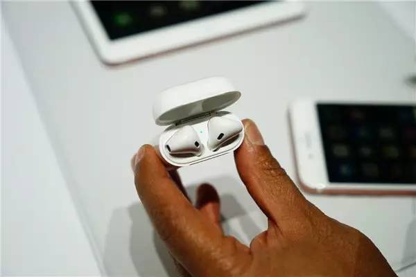 iphone7怎么看后台运行程序,iphone7如何看到正在运行的软件