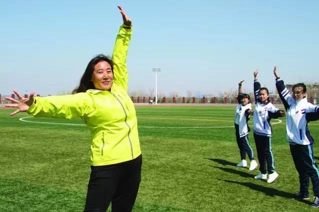 老师好健美操音乐,老师好沈阳路演