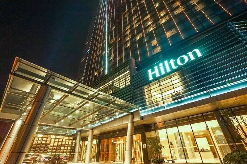 武汉世茂希尔顿酒店怎么去,武汉世茂希尔顿酒店攻略