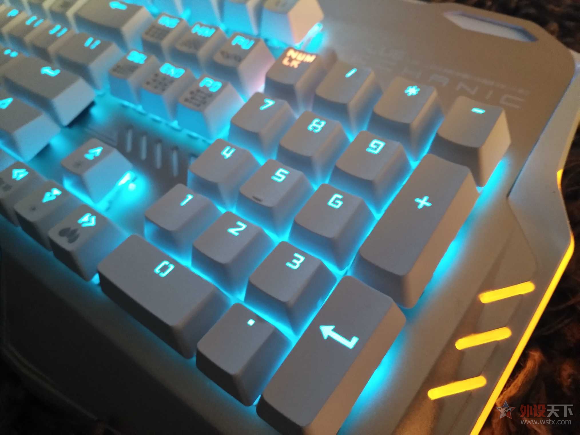 melgeek机械键盘测评,gk200机械键盘测评