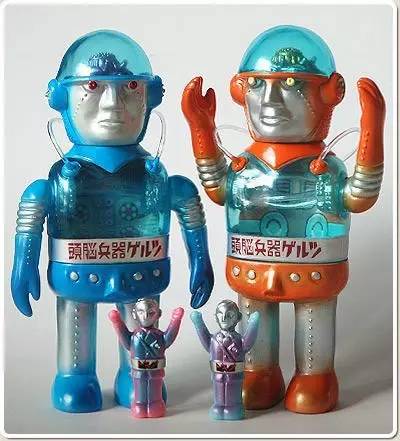 两个妹子告诉你，Sofubi有什么好玩的