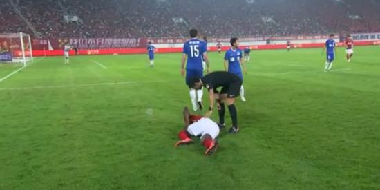 2014年属马到底是属水还是木,半马需要带水吗