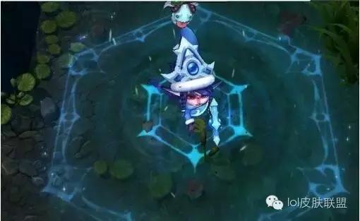 lol哪个英雄有冰雪节皮肤,小法师冰雪节皮肤特效