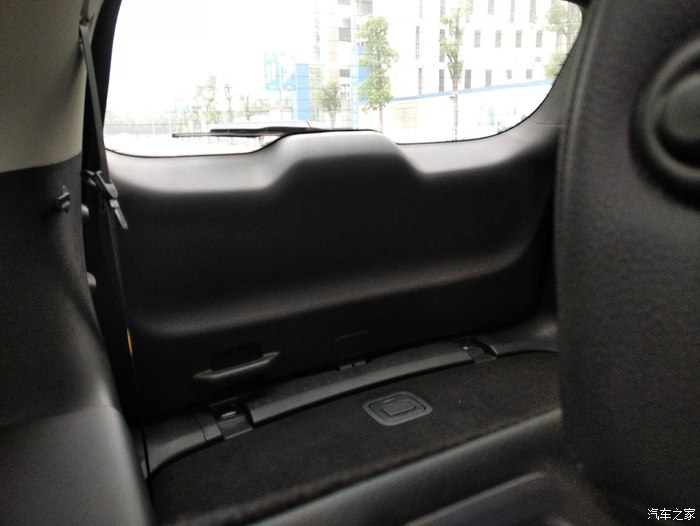 福特锐界2.0t四驱豪锐多少钱落地,锐界买二豪还是四豪