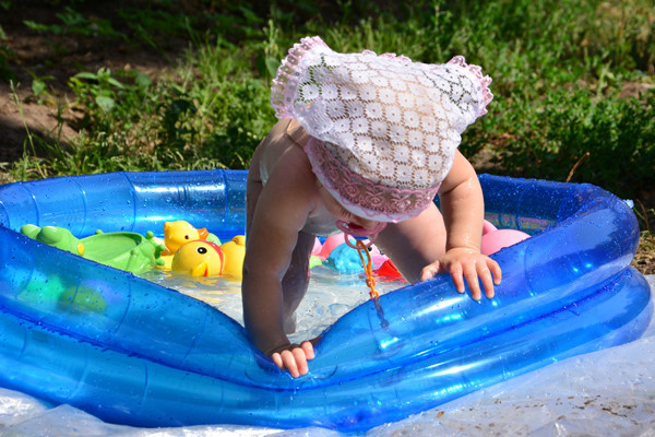 坑娃母婴用品常见鸡肋妈妈上当,入坑的母婴用品良心建议