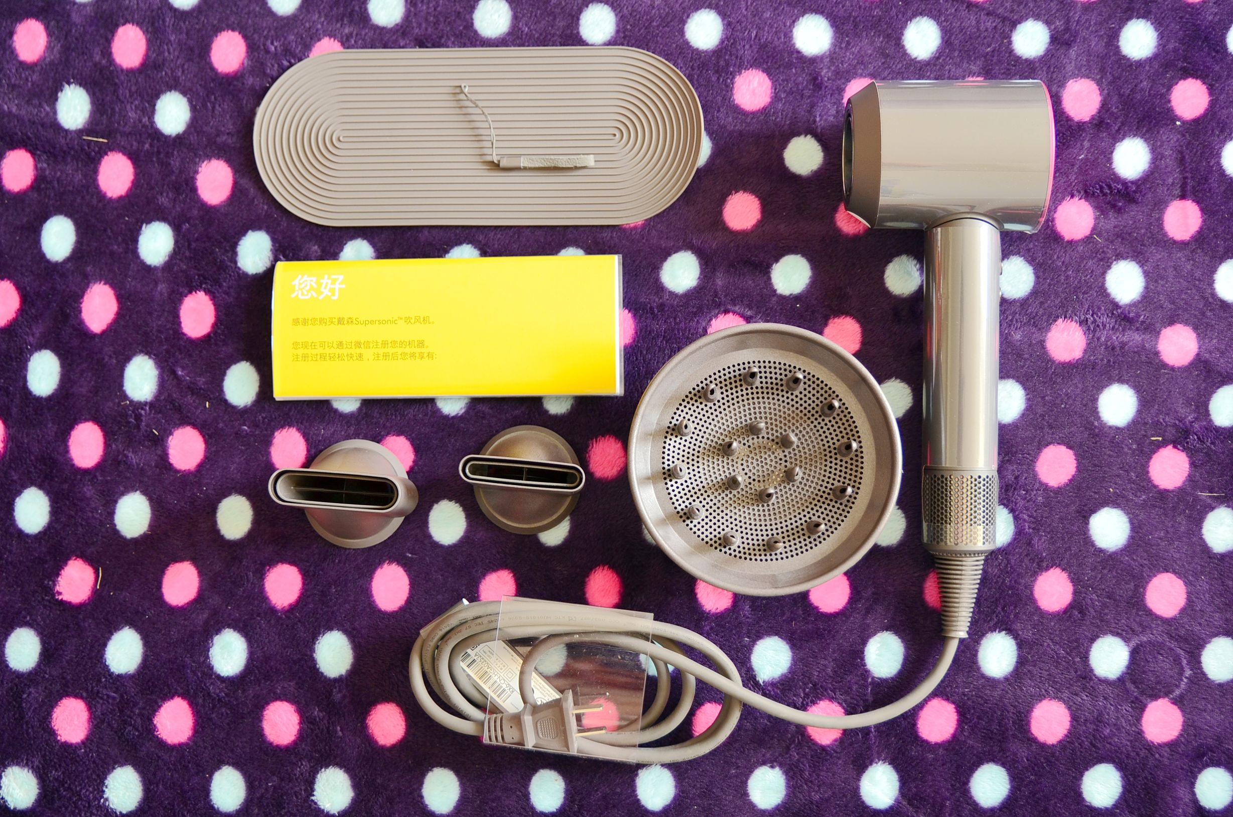 最贵的一款吹风机,3000瓦热吹风机多少钱一台