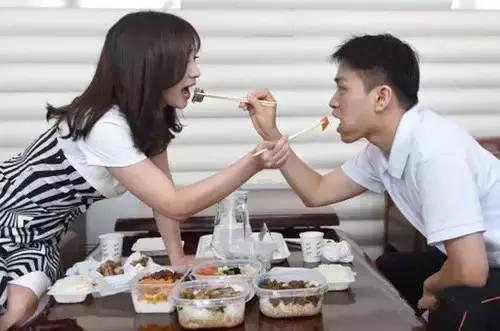 有个吃货男朋友是怎样的感受,有个吃货男友