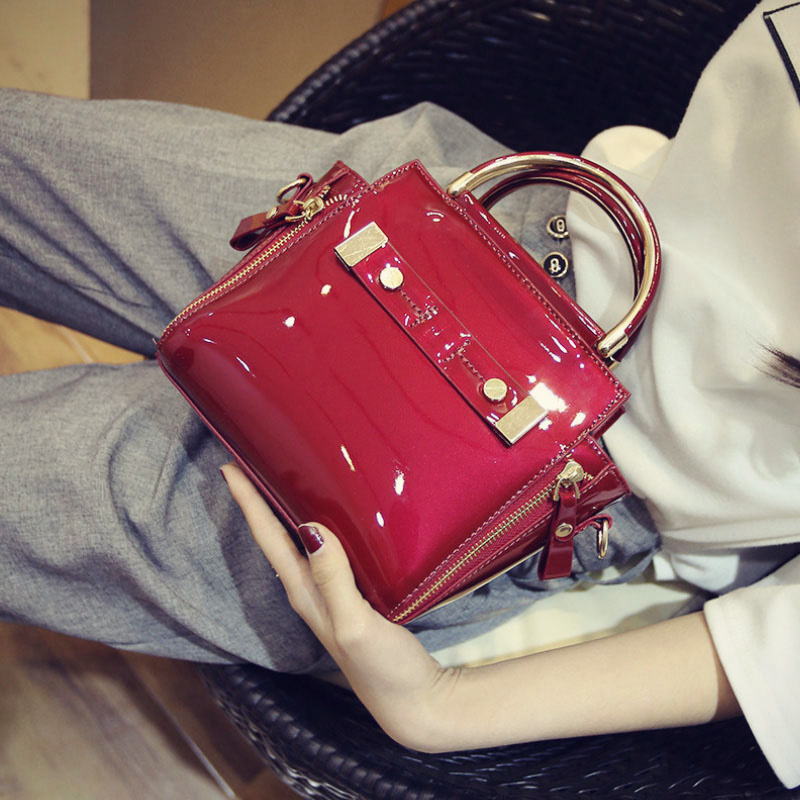 时尚包包玩法大全,时尚包包类型穿搭