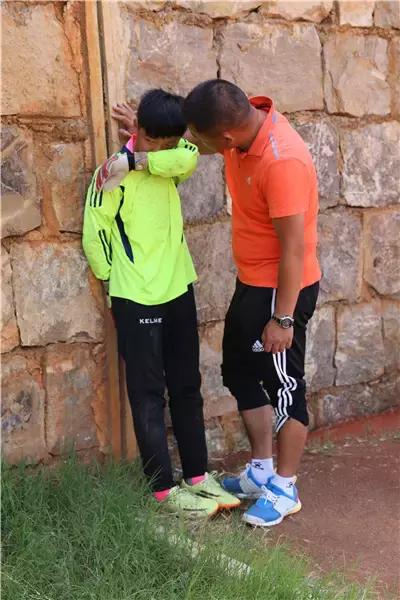 绿茵场上的追梦人——他让我们看到中国足球的希望