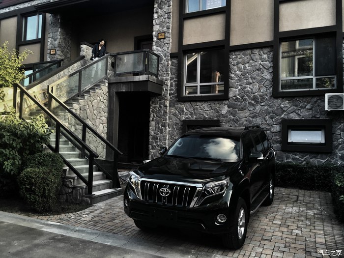 丰田普拉多3.5操作讲解,普拉多3.5五座版提车作业