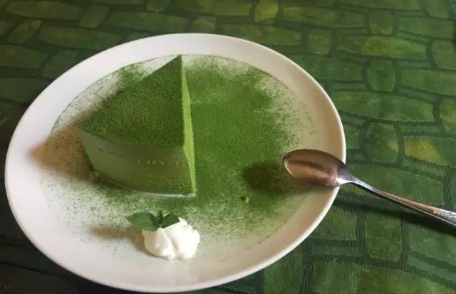 西安顺城巷附近有什么好玩的地方,西安顺城巷小吃街