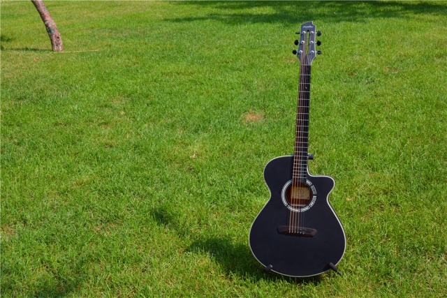 文艺青年之路，学吉他从未如此简单，Poputar智能吉他