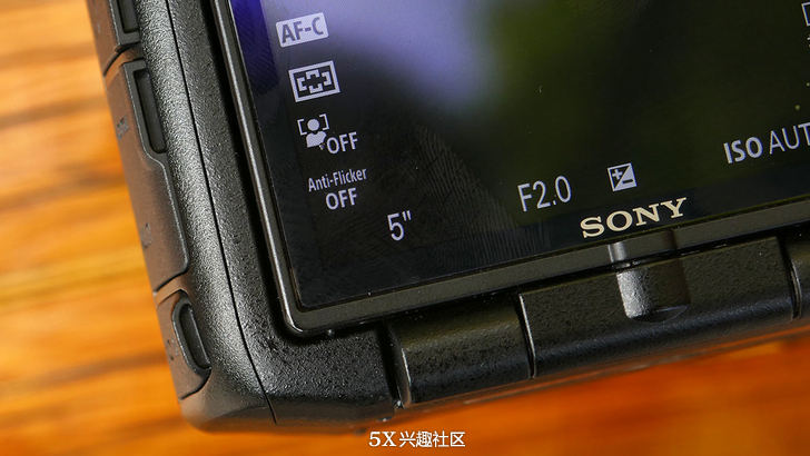 索尼a99与a99ii对比,索尼a99ii如今怎样