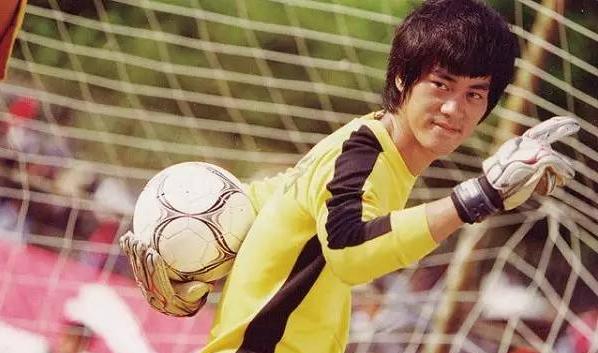 诺伊尔库尔图瓦德赫亚谁更强,诺伊尔德赫亚库尔图瓦