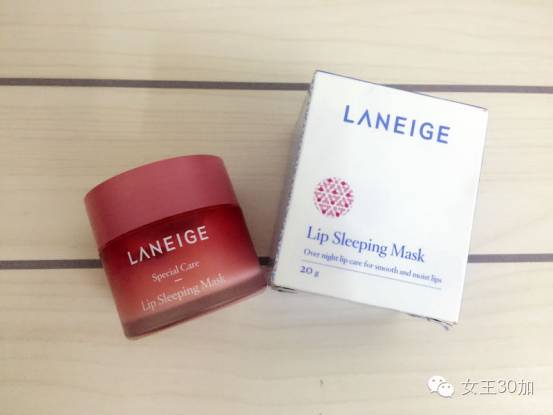 去旅行带什么护肤,出游化妆包便携