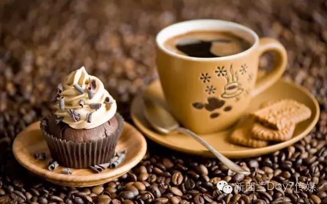 新西兰一小时工资可以买些什么,在中国打工一小时能买什么