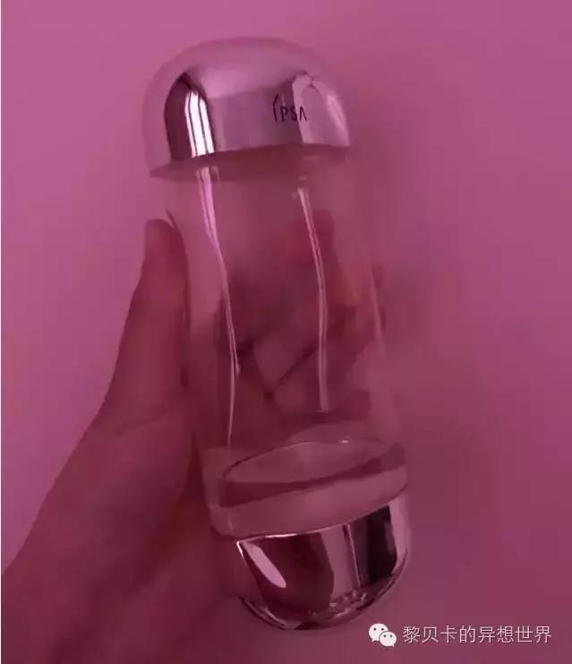 再贵的护肤品都不如男人滋润,再贵的护肤品也白搭