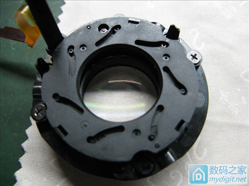 佳能55-250stm更换光圈排线,佳能75-300拆修