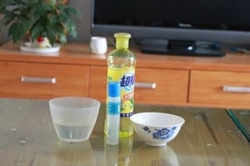 儿童玩泡泡水脸上过敏,儿童玩泡泡液皮肤发红