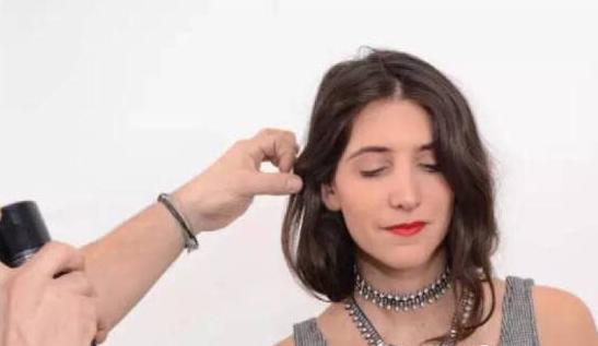 学生长发变短头发不用剪,长发不想剪变成短发小技巧