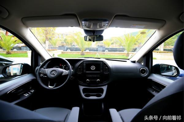 开奔驰威霆旅行的感受,单门七座威霆试驾评测
