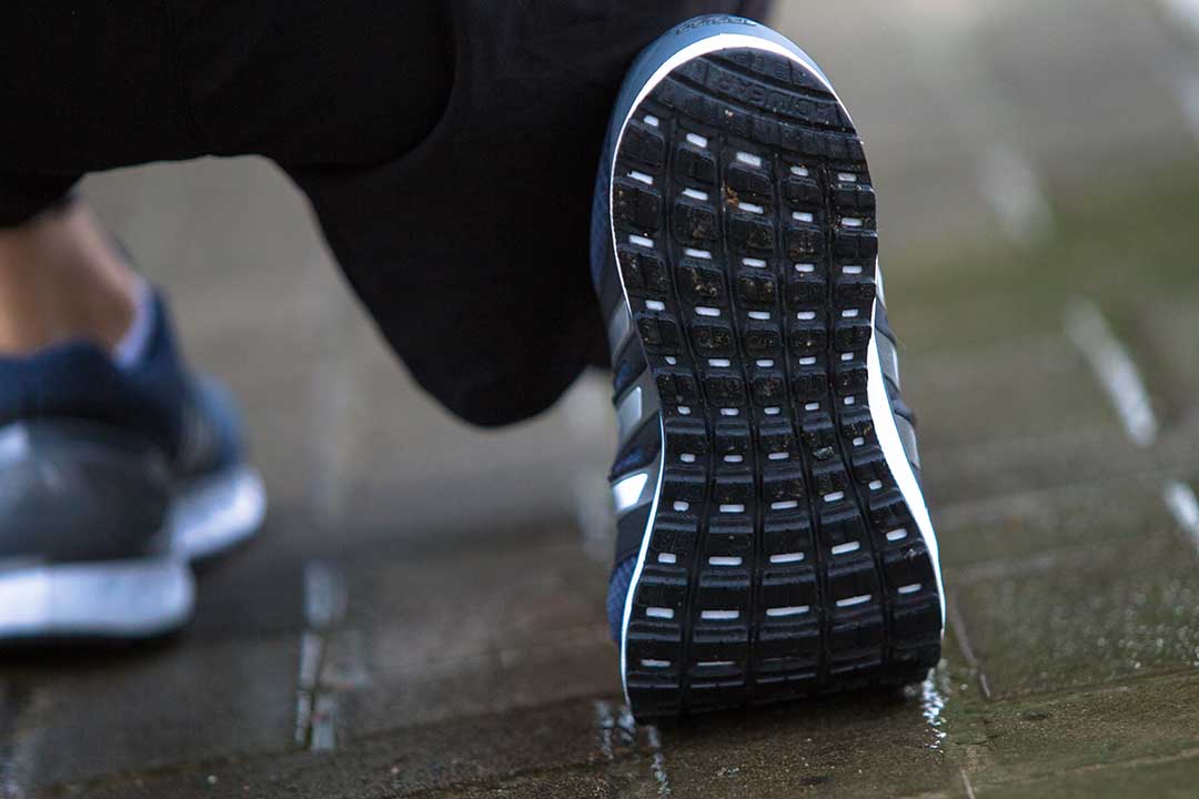 阿迪达斯falcon3.0w,adidasfalconelite5