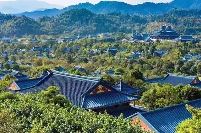 克林顿对布什的评价,克林顿在美国评价如何