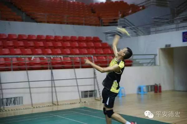 赛场上展现的精神有什么,赛场竞技彰显青春活力