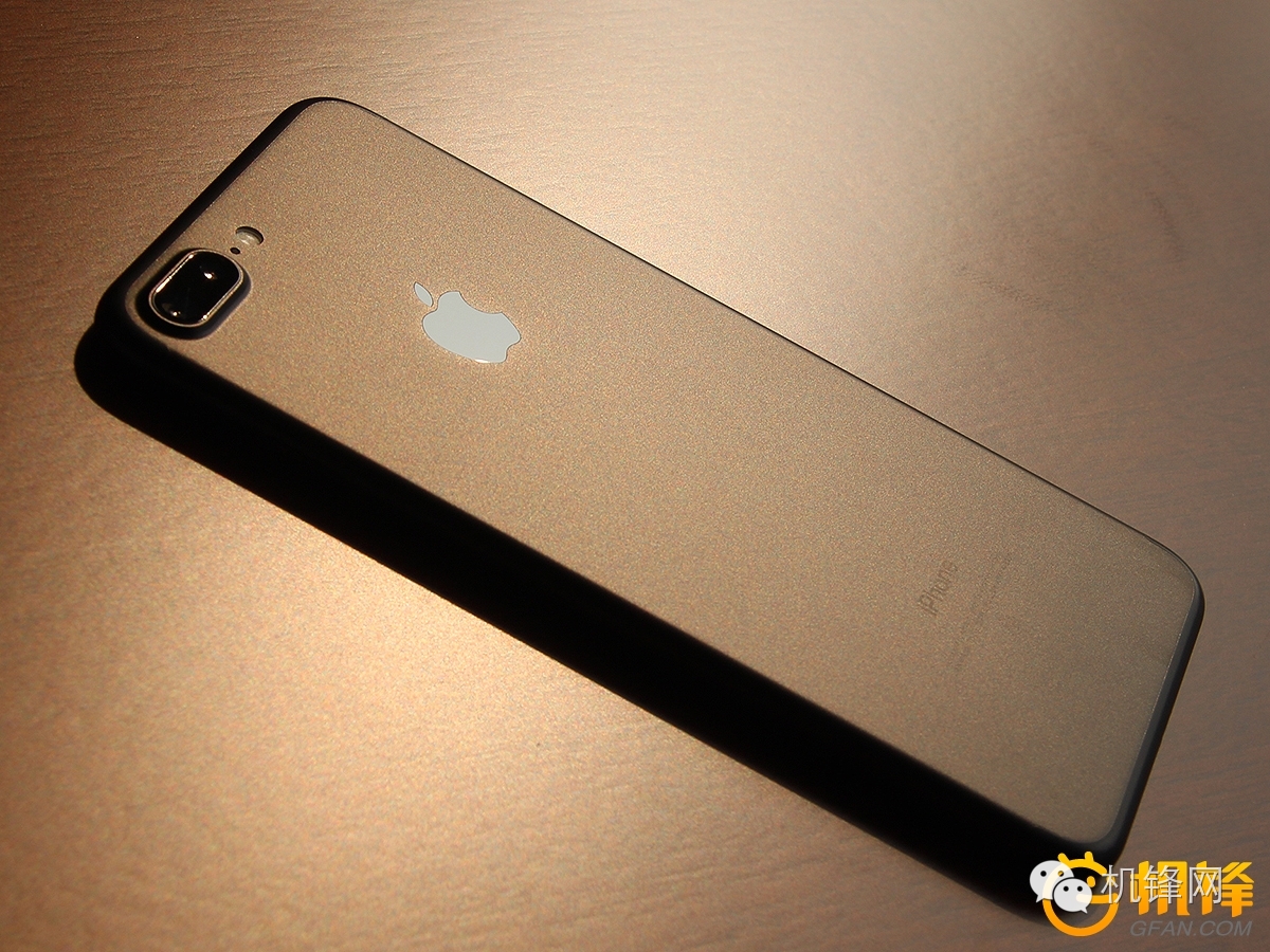 苹果7plus开箱全新亮黑色,iphone7plus开箱磨砂黑