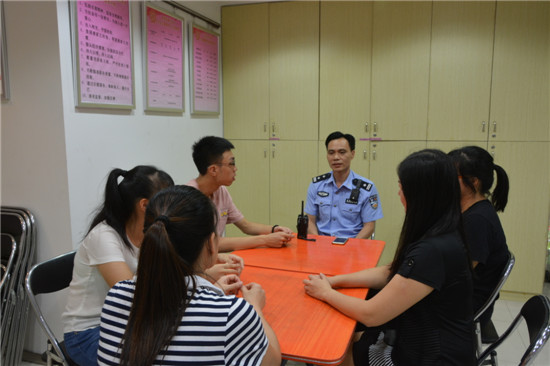 “老捕手”王德荣:干起社区工作有一套