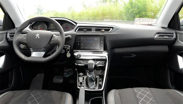 标致308和朗逸买哪个,标致308和朗逸哪个好